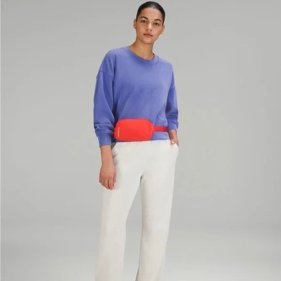 Lululemon Mini Belt Bag - Picture 5 of 8